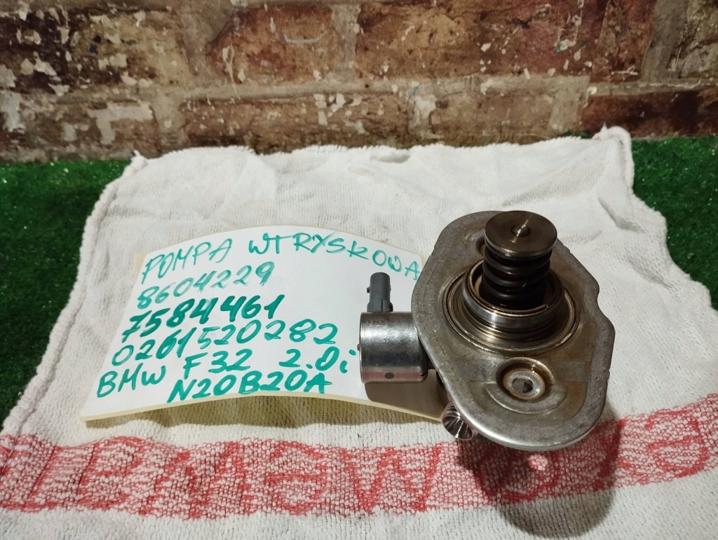 Насос wysokiego давления 0261520282 / 8604229 n20b20a bmw f32 Киев