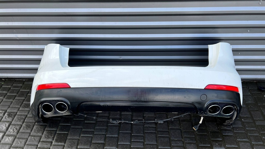 фото №1, Maserati levante бампер задняя задняя