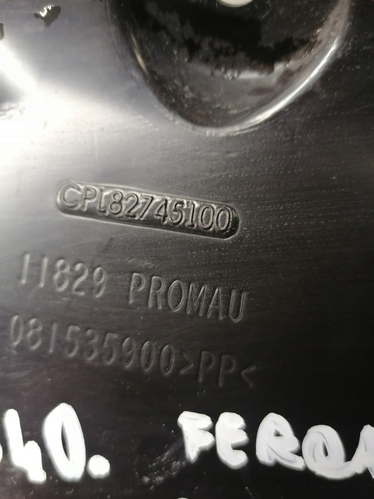 фото №7, Ferrari правый верхний канал впуск воздуха 82745100