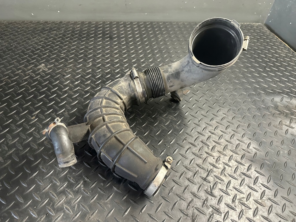 фото №1, Шланг воздуха audi a8 d4 4.2 tdi cds 4h0129629b