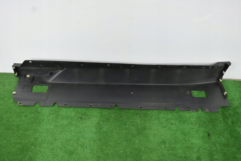 Bmw i3 накладка молдинг порог порог правая 7368598 51757368598 Киев