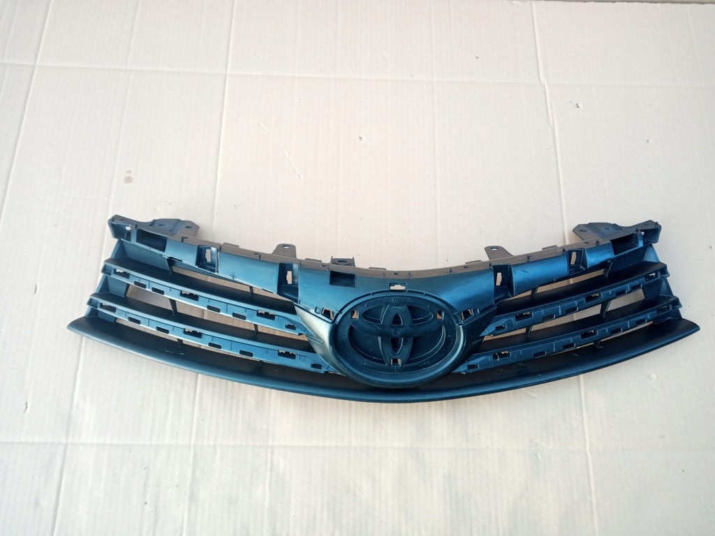 фото №1, Toyota corolla e16 решётка радиатора решётка радиатора 53111-02790