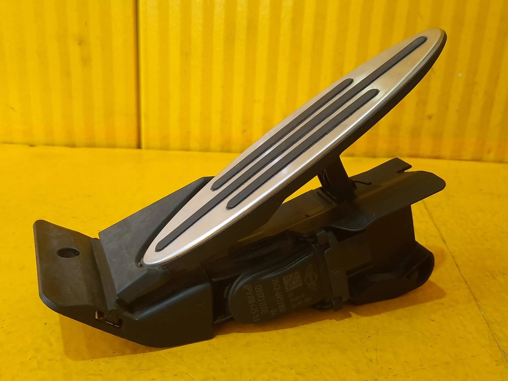 фото №2, Mini countryman r60 педаль газу 6853180