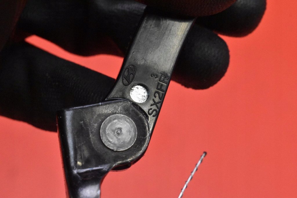 фото №7, Обмежувач двері лівий перед hyundai kona 2 ii 22-