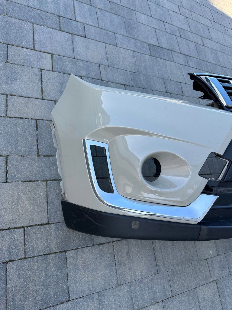 Suzuki vitara iii рестайлинг  pdc бампер передний перед решётка радиатора решётка радиатора балка Недорого