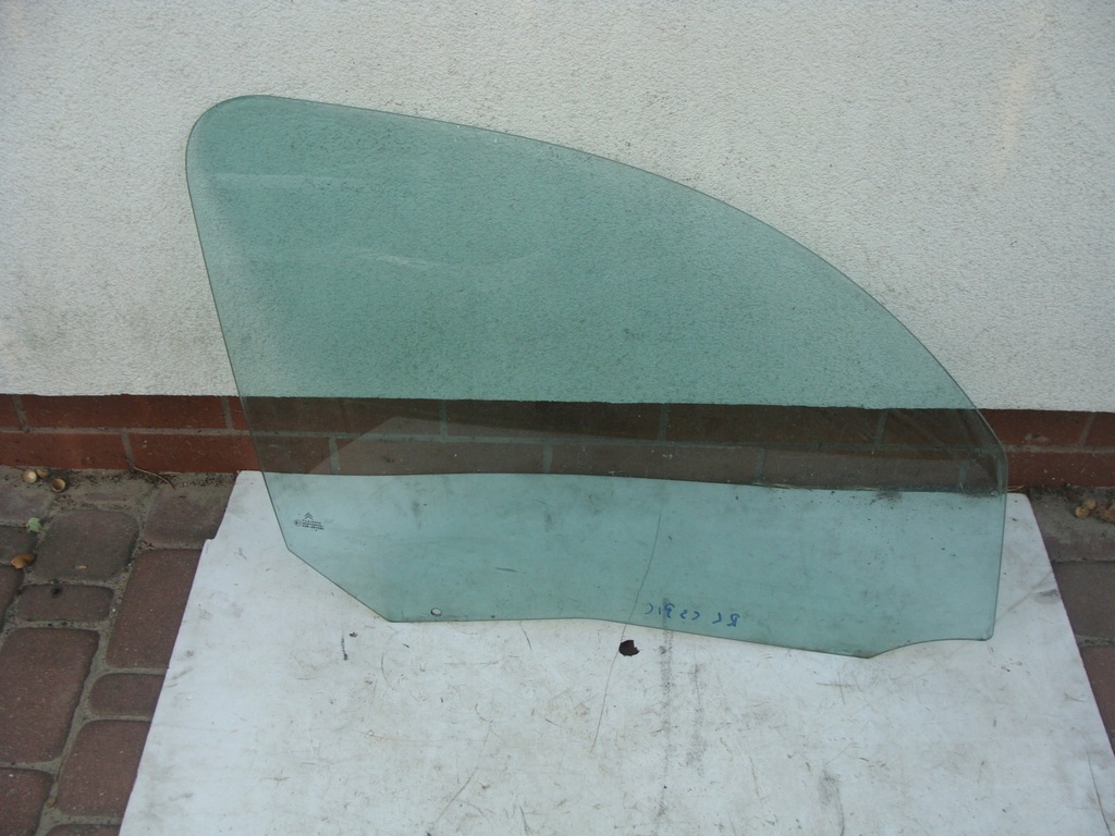 фото №1, Скло двері права правий перед передня citroen c3 picasso 5d