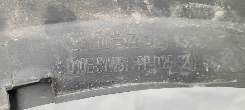 фото №6, Молдинг накладка крила правий задня mazda cx3 // 3435