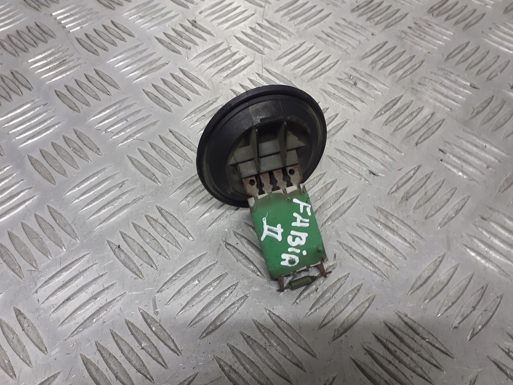 фото №1, Резистор резистор вентилятор skoda fabia ii