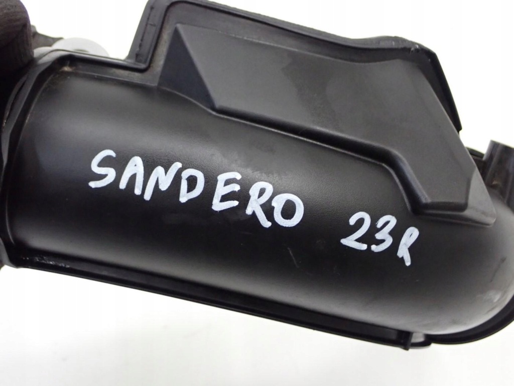 Пабтрубок  шланг труба воздухозаборник воздуха 111393ps dacia sandero 3 1.0 tce 23r Киев