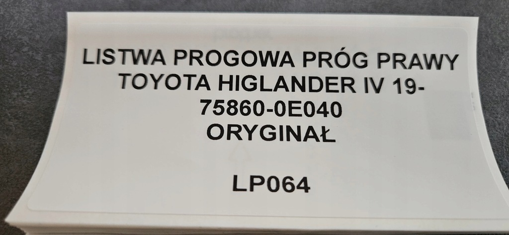 фото №8, Молдинг поріг права toyota highlander iv 19- org