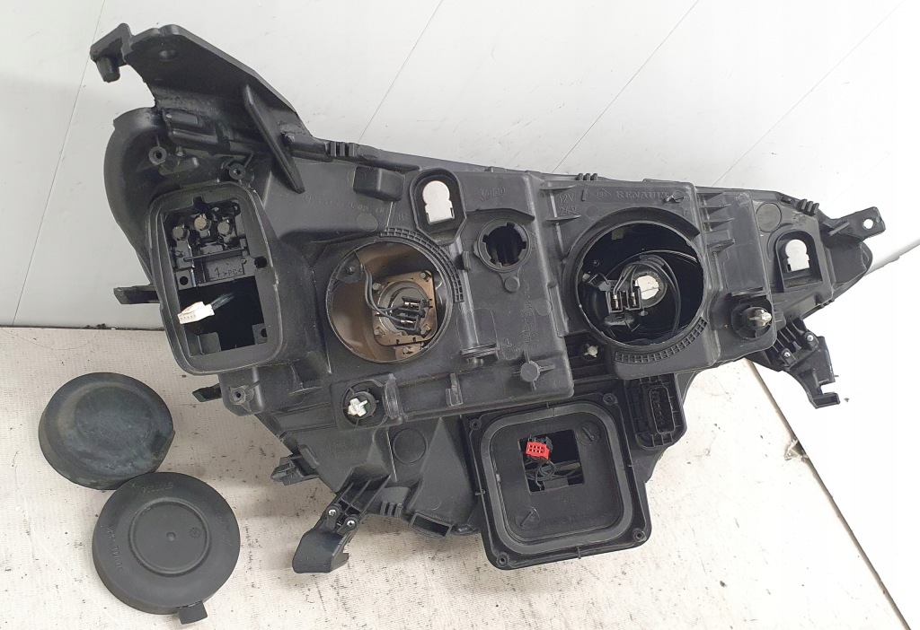 Renault megane iv 4 фара перед левая led оригинал европа Недорого