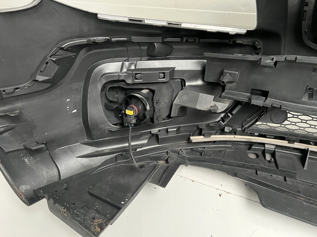 фото №15, Бампер перед передній volvo xc70 ii