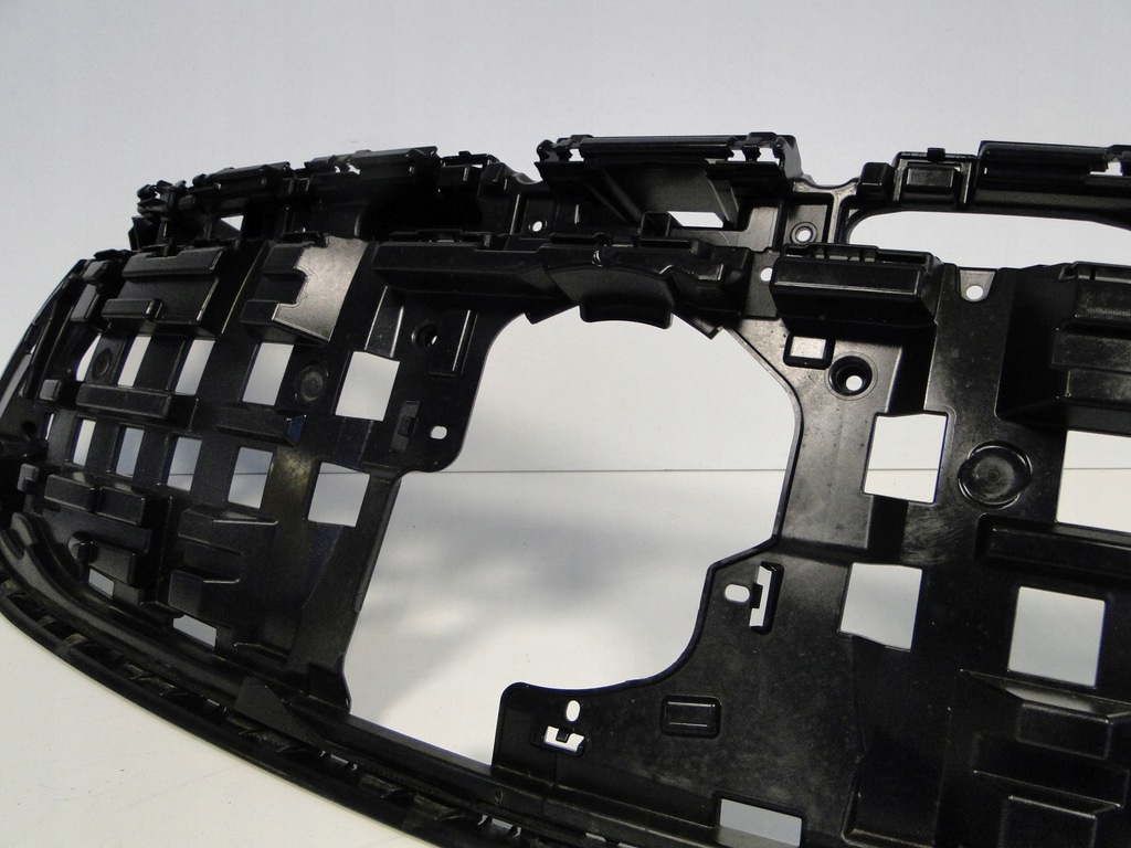 фото №5, Mercedes каркас підсилювач решітка eqb 243 x243 a2948809401