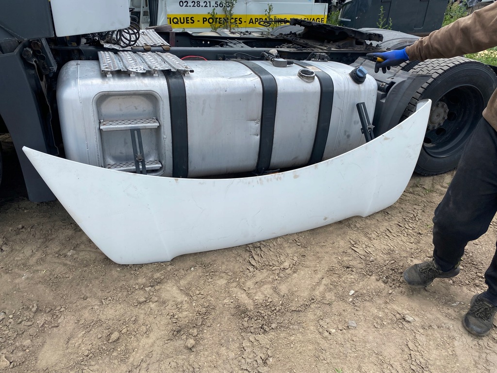 фото №1, Спойлер даховий - вітровик кабіни верхній - mercedes actros mp4