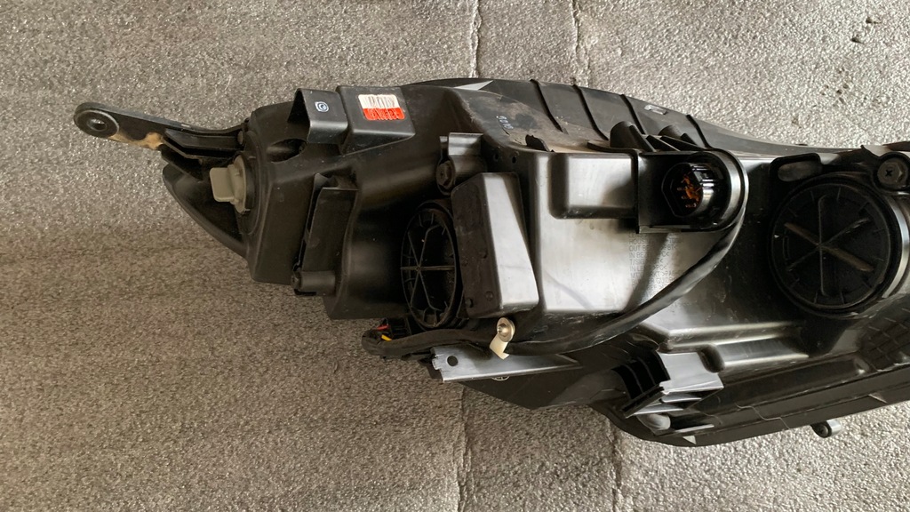 фото №5, Hyundai ix20 передняя левая лампа