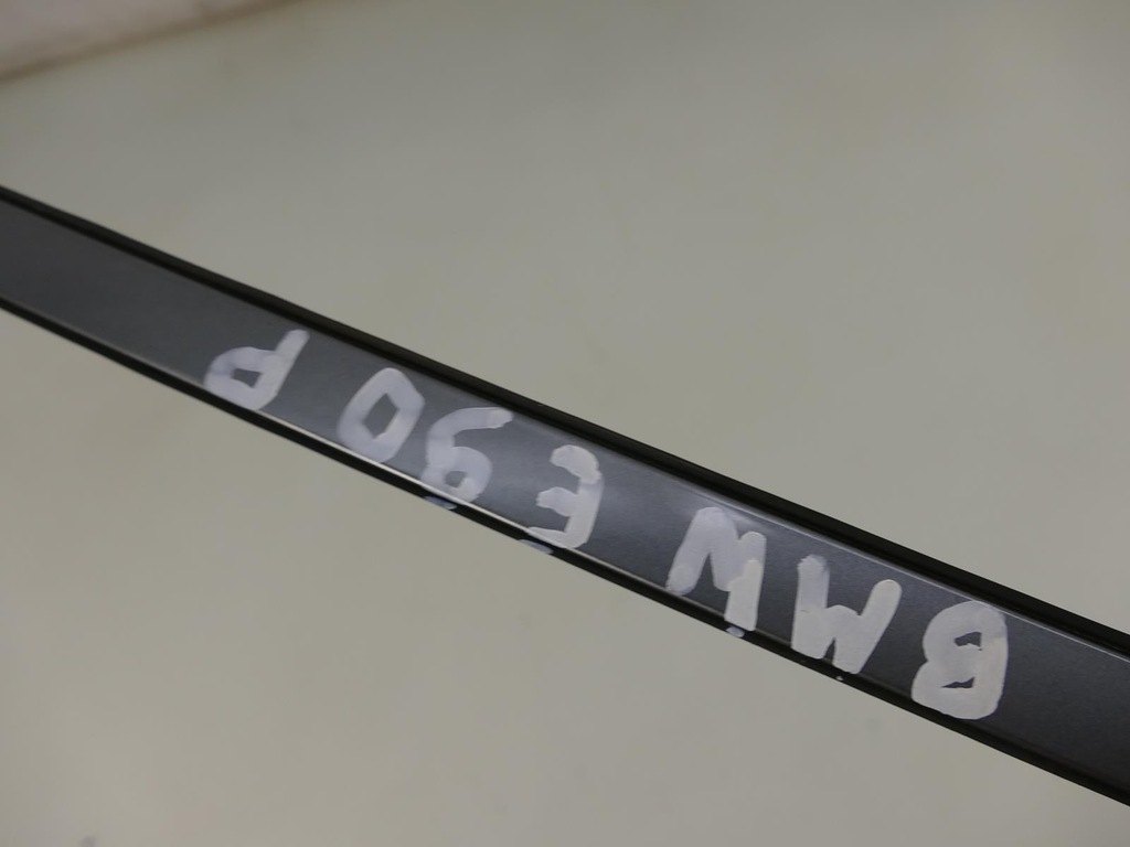 фото №11, Bmw 3 e90 lift sedan молдинг дахова права a52