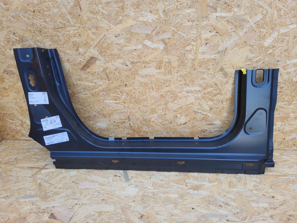 Купить Порог стойка  a обшивка порога  mercedes gla 156 a156 x156