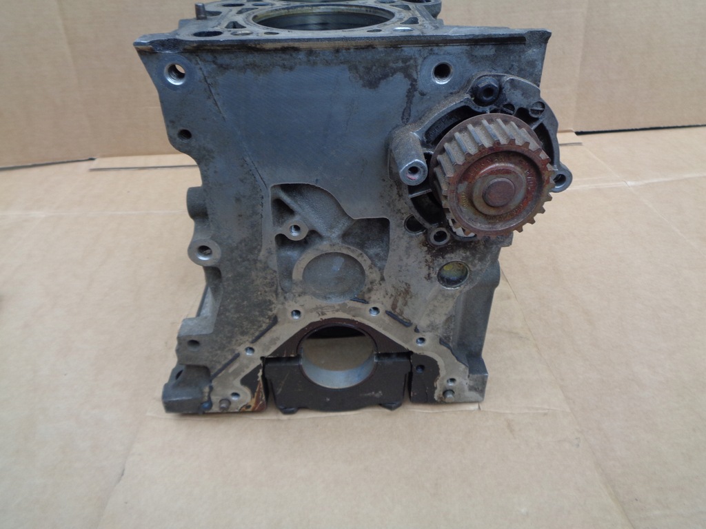 фото №10, Vw passat b6 2.0fsi bvy блок двигуна