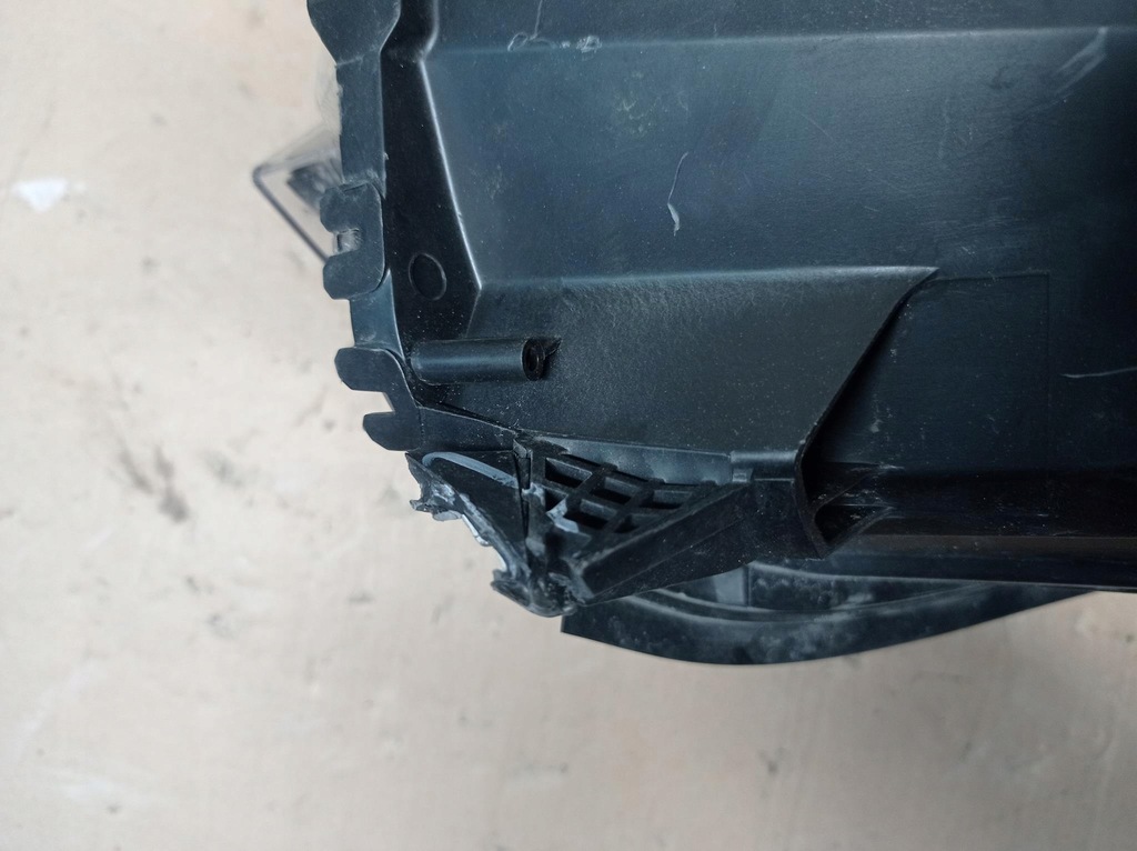 фото №10, Лампа фара левый opel zafira d ксенон europa