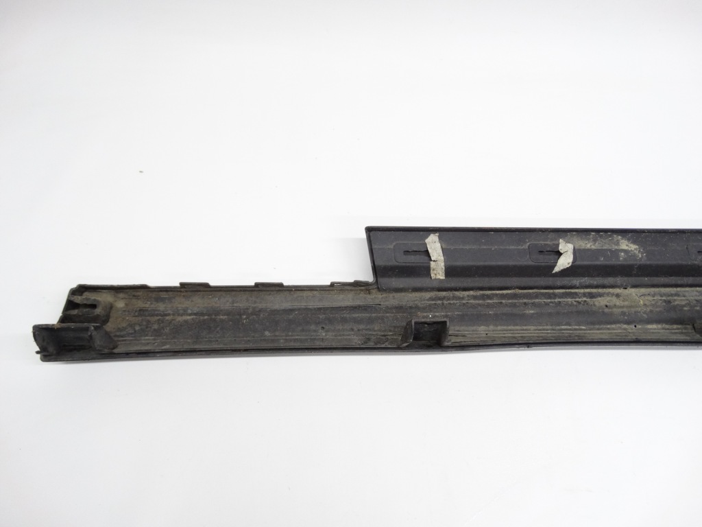 Maserati quattroporte vi gts m156 13- молдинг поріг права 670010639 Зі Шроту