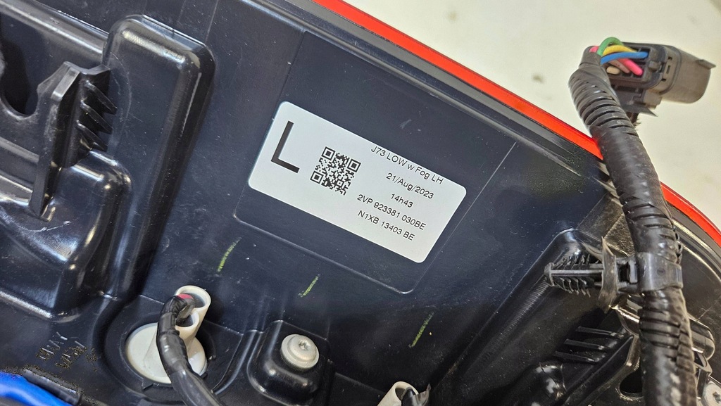 фото №7, Лампа левая задняя задняя vw amarok ii n1xb134303be