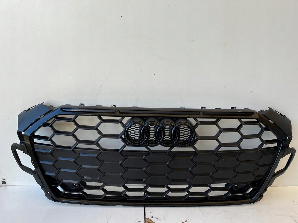 Купити Audi a5 рестайлінг  s-line решітка радіатора решітка  8w6853651 bl