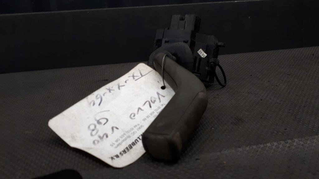 фото №11, Переключатель поворотники volvo v40 98