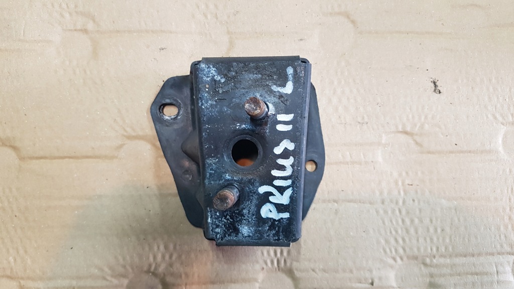 фото №1, Toyota prius i 01-03 зона ліва балка задній