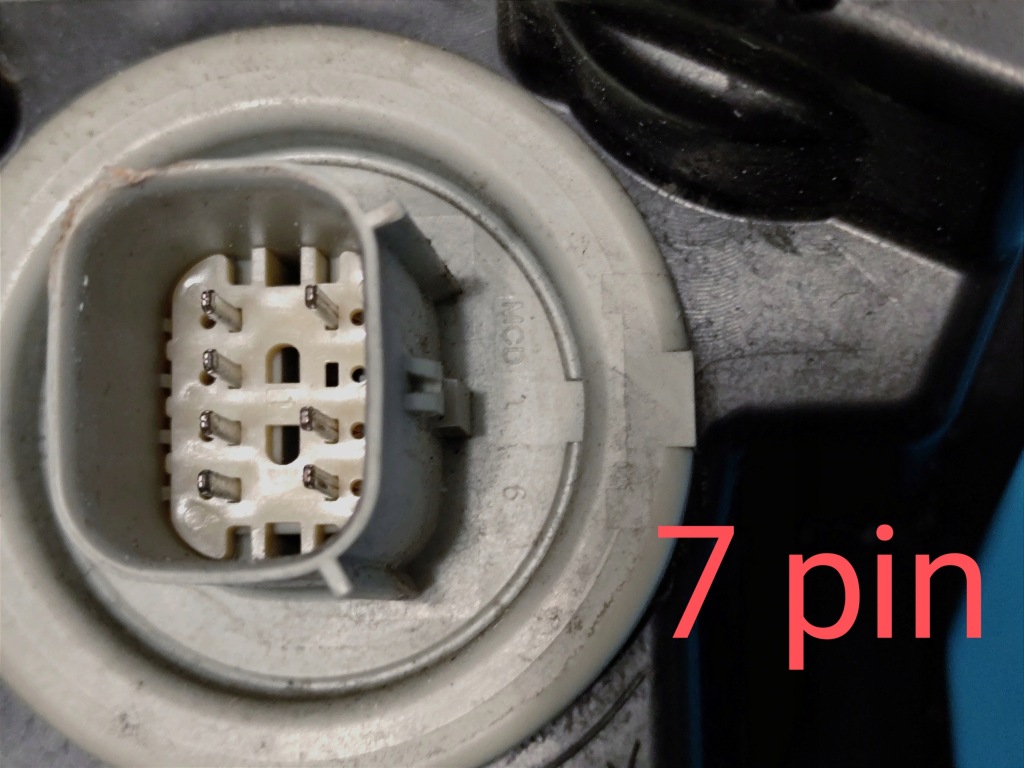 Dodge durango рестайлінг  srt full led 2020 2025 фара правий перед фара euro в Україні