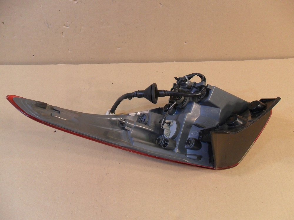 фото №12, Hyundai i30 ii hb ліва лампа задня 92401-a50