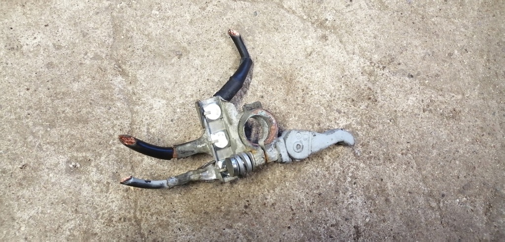 фото №1, Lancia delta iii клема