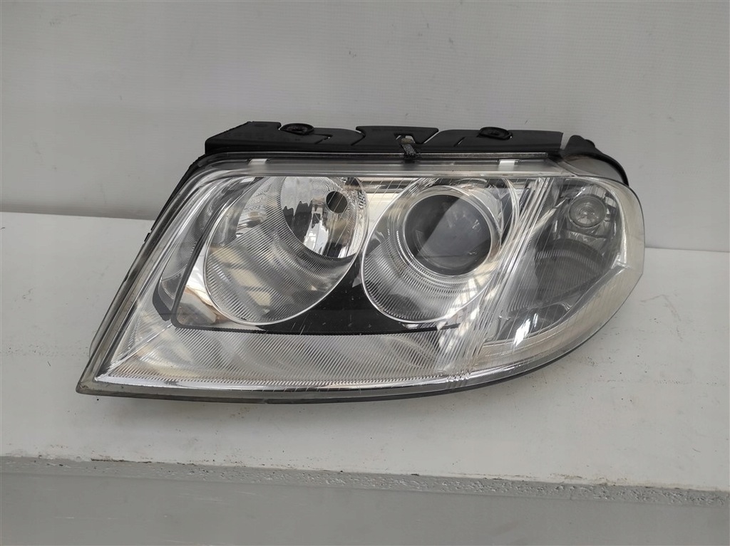 фото №1, Лампа левая перед vw passat b5 3b0 lift 2000-2005