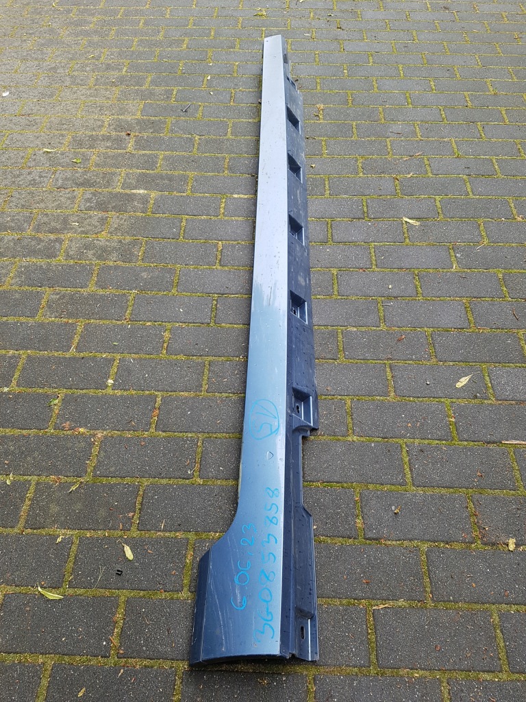 фото №1, Vw passat b8 правая молдинг порог 3g0853858