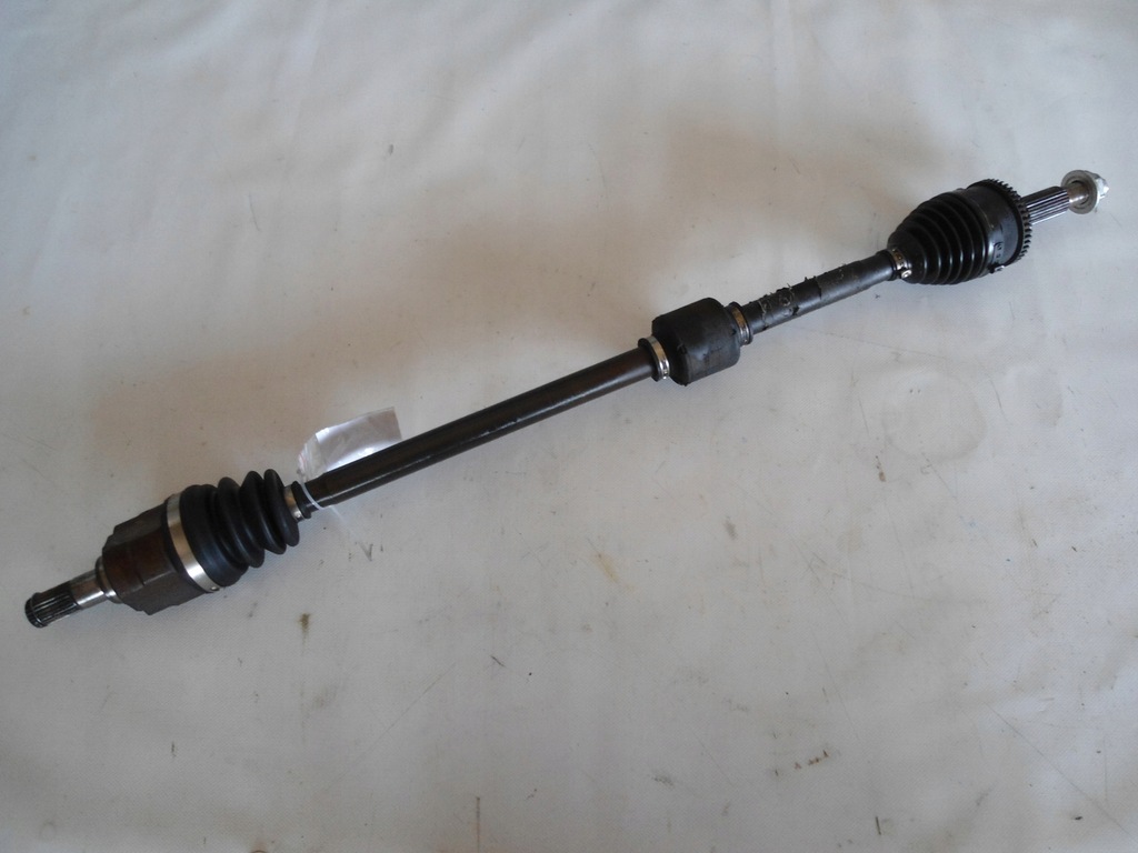 фото №1, Приводной вал правая hyundai veloster 1.6 gdi 2011