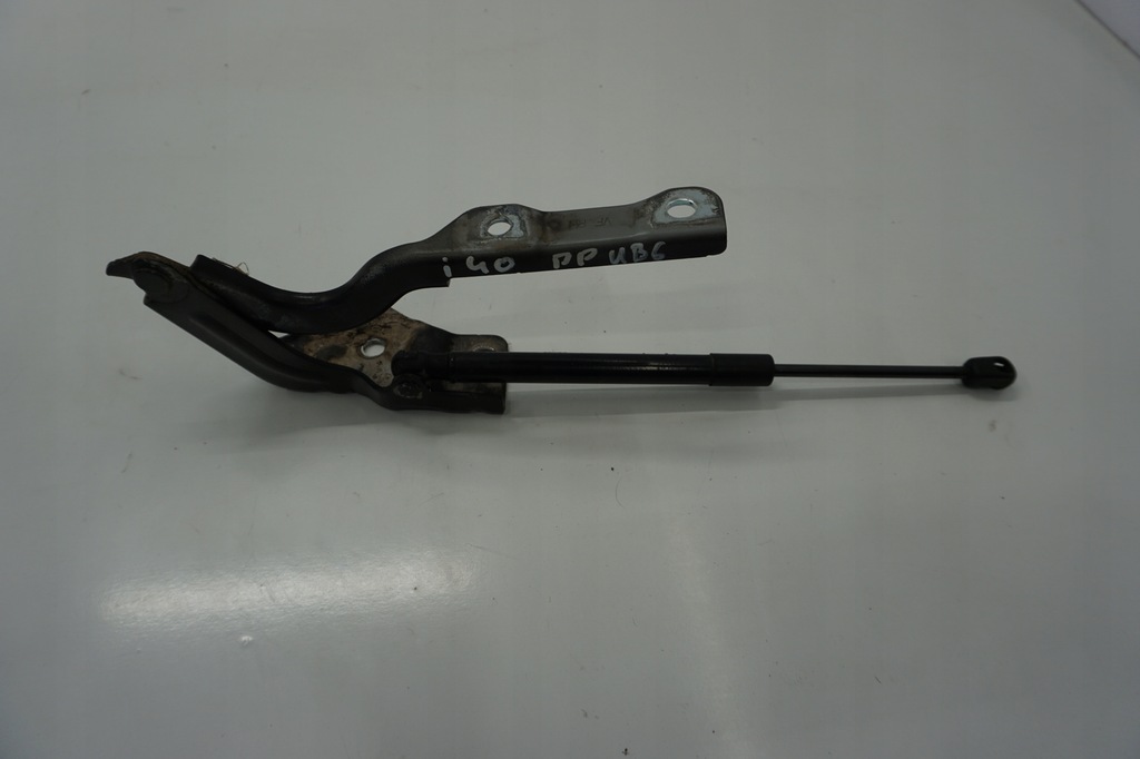 фото №1, Hyundai i40 петля капот правий ub6