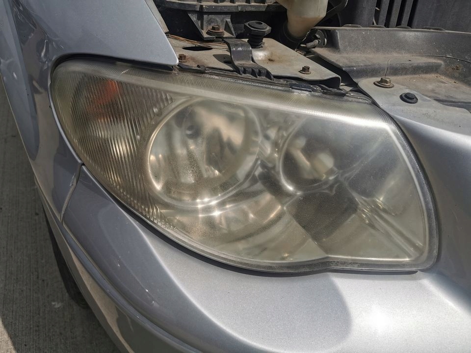 фото №1, Chrysler grand voyager iv lift лампа правая передняя