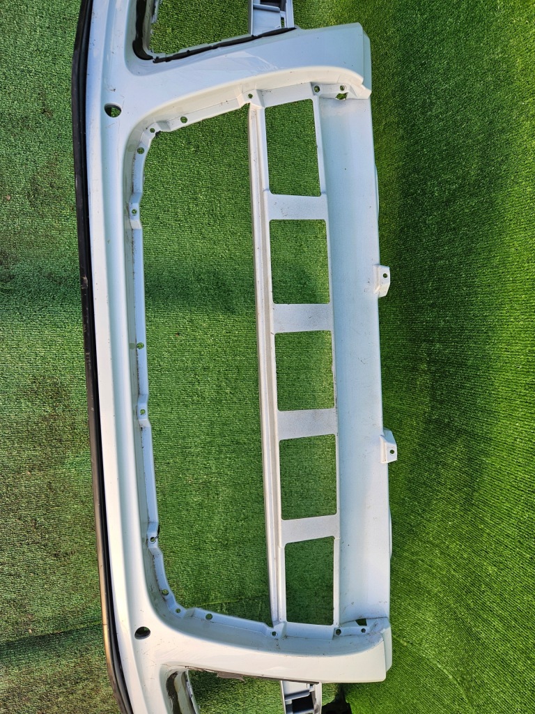 фото №5, Audi r8 420 06-12 бампер перед 420807437