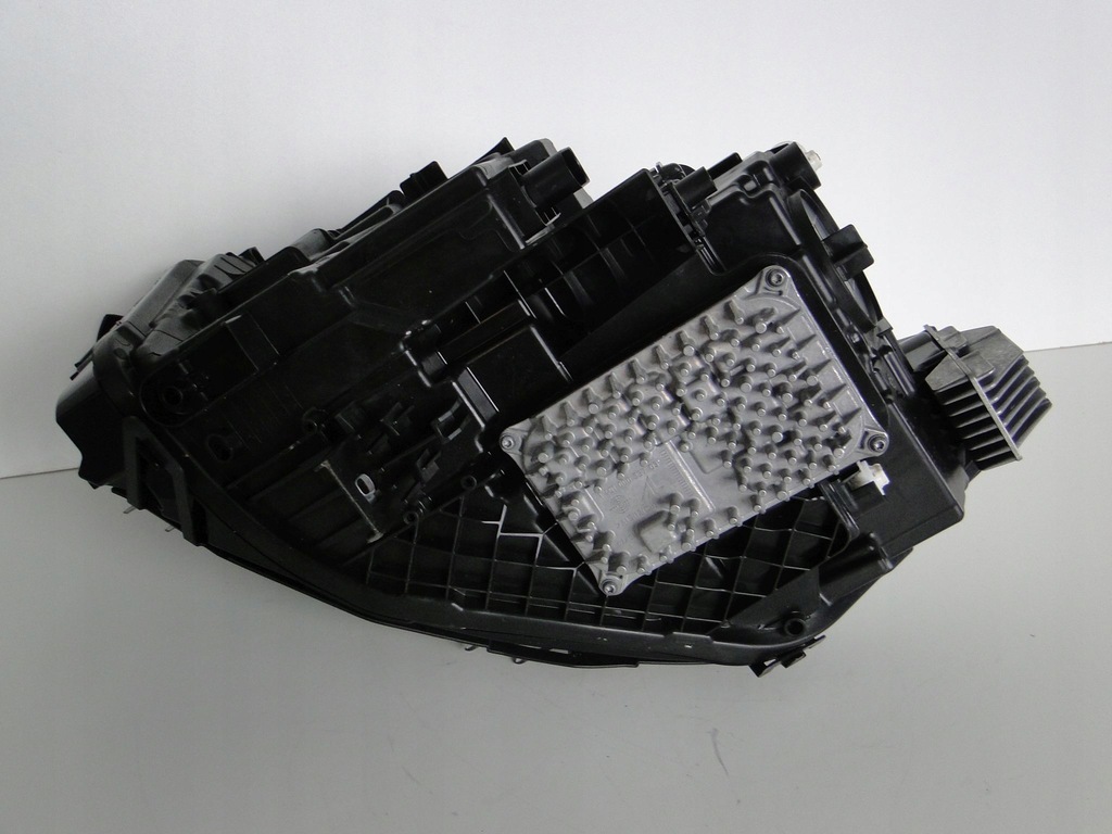 фото №14, Mercedes gla h247 лампа перед правая multibeam 247