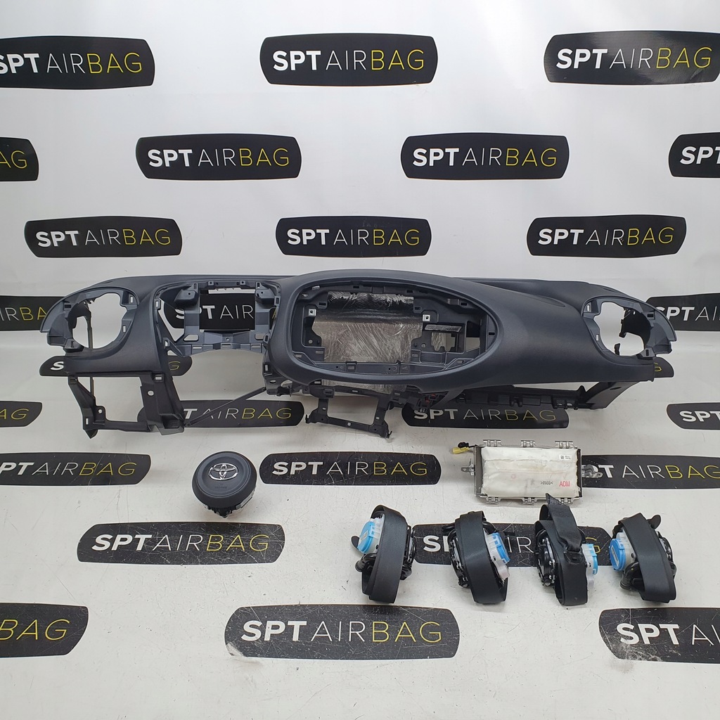 фото №1, Aygo x приборная панель консоль подушки безопасности ремни подушка безопасности