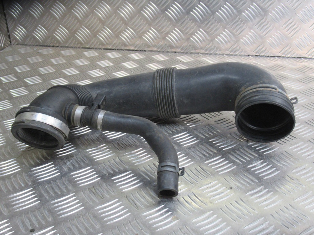 фото №1, Audi q7 w12 6.0 труба 4l0129572b