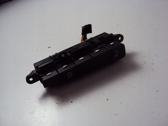 фото №1, Панель кнопка pdc hyundai tucson 2010-