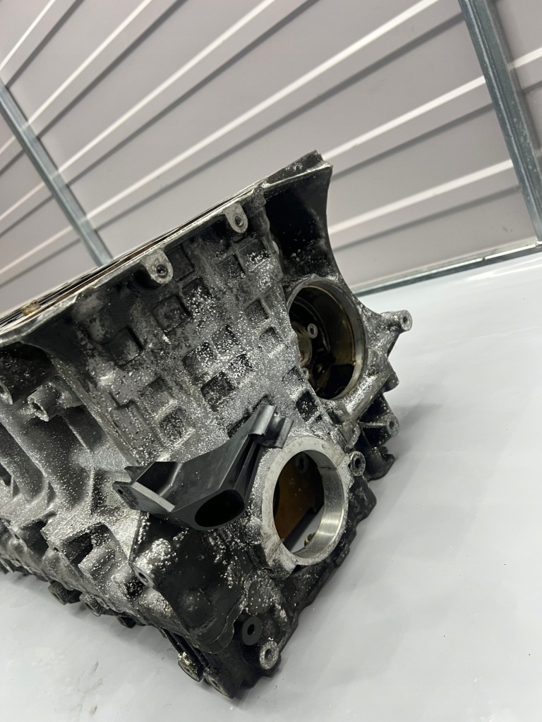 Блок двигателя bmw e90 e91 e92 335i n54 3.0 306 km n54b30a 7560519 7560526 с Разборки