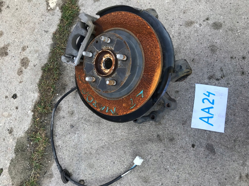 фото №1, Поворотный кулак суппорт левый задняя mazda 6 gj, 4x4