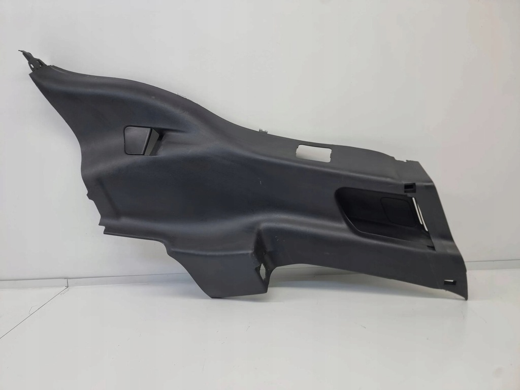 фото №1, Пластик боковий сидіння права сторона land rover discovery 5 hy3202650cc8