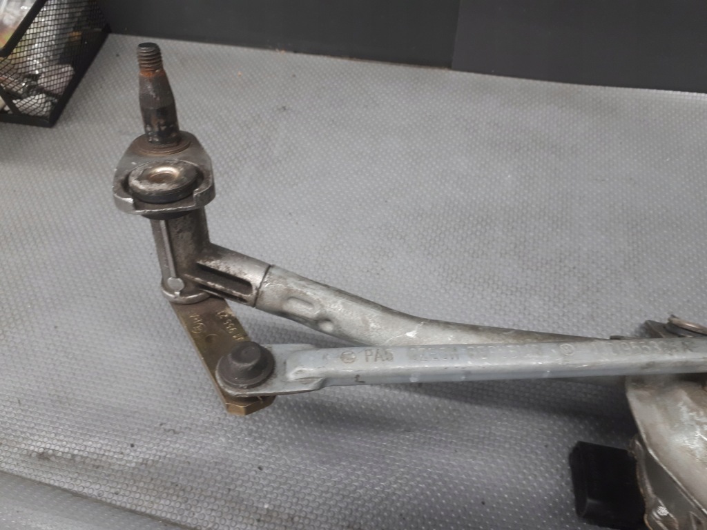 фото №9, 1j1955023c механизм моторчик дворник vw gol