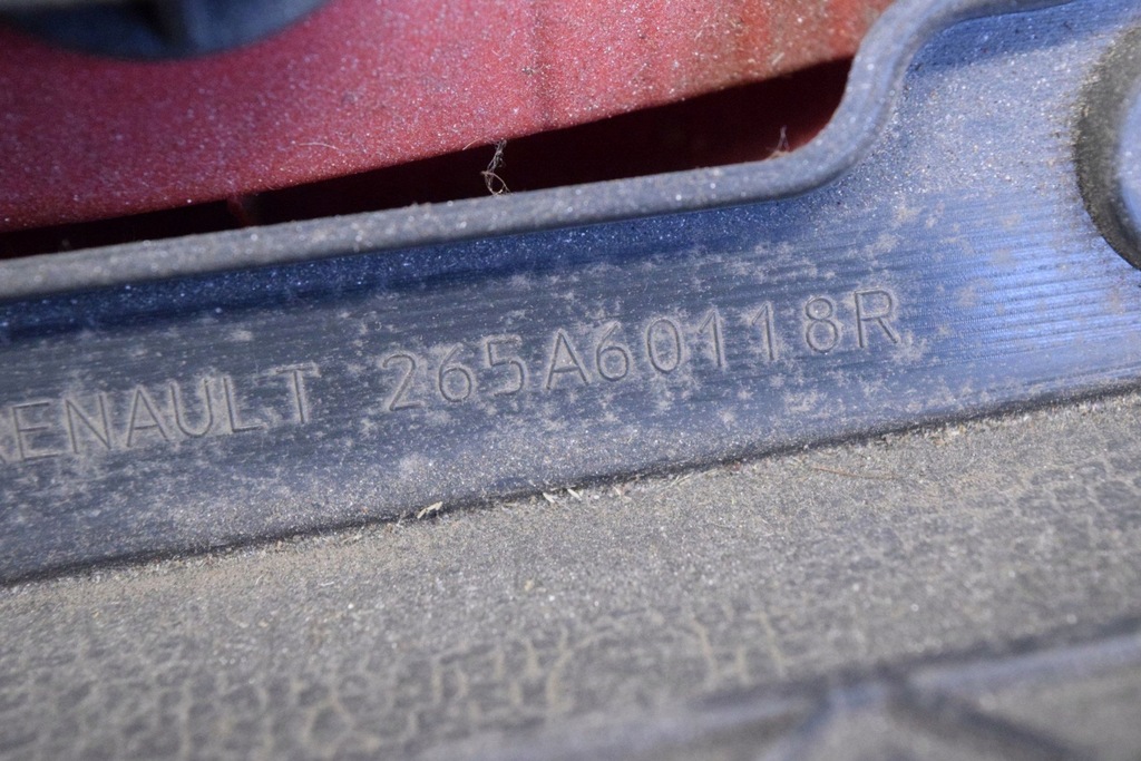 фото №9, Renault trafic ii x83 2006 правая сторона лампа задняя