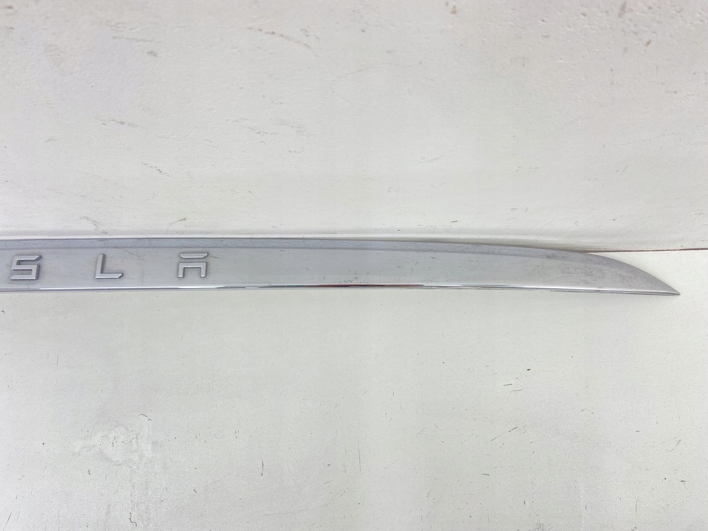 фото №2, Молдинг кришки задня хром renault clio v