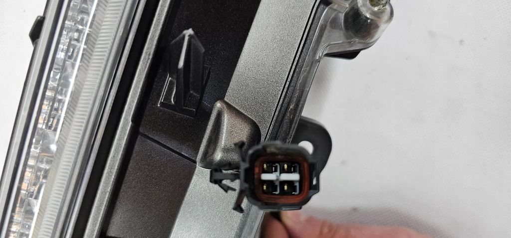 фото №11, Lexus nx лампа перед правая drl led fv 14+