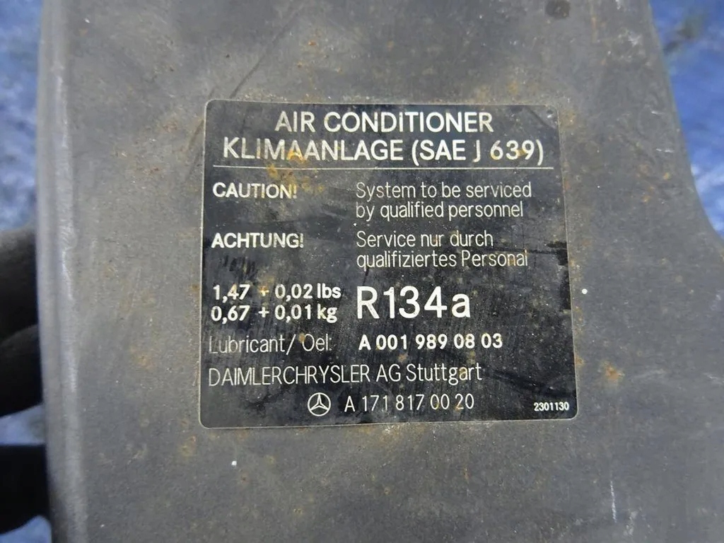 фото №2, Корпус коробка предохранителей mercedes slk r171