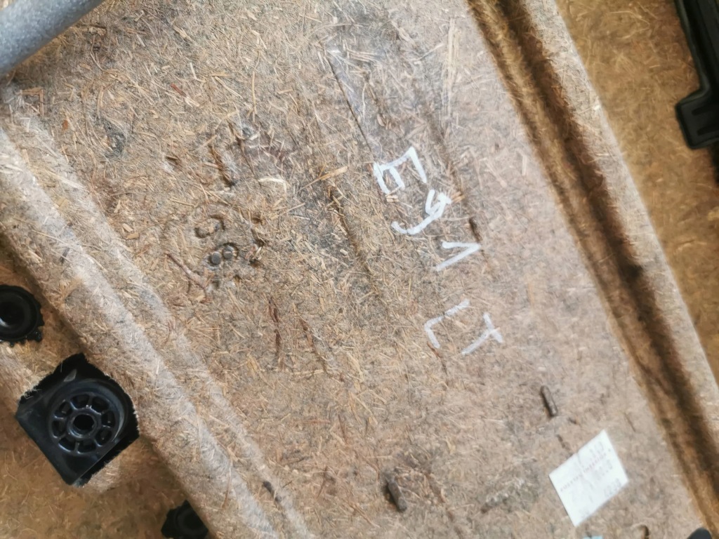 Bmw 3 e91 обшивка дверь левый задняя задний 08 r Киев